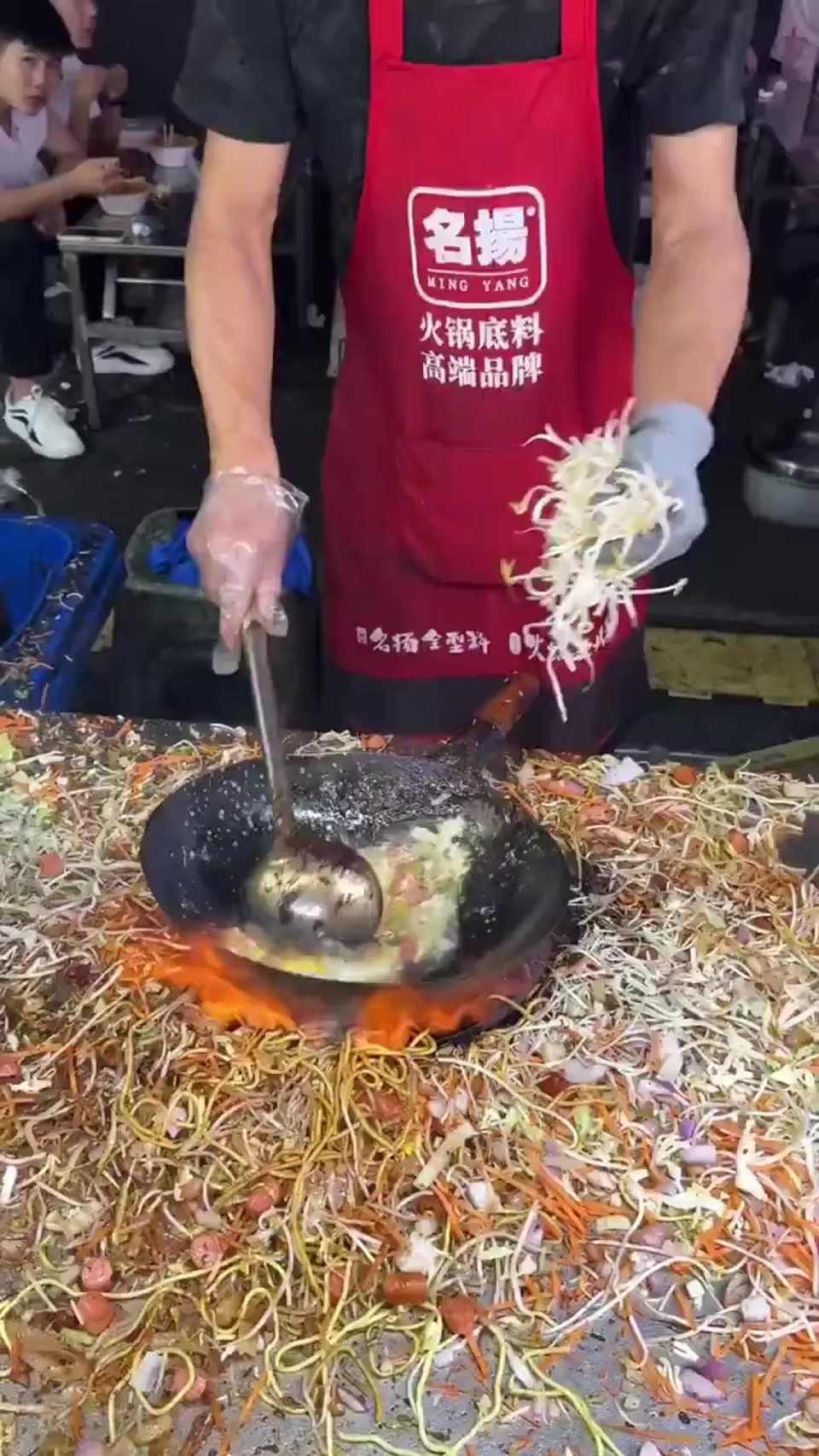 Fried noodles