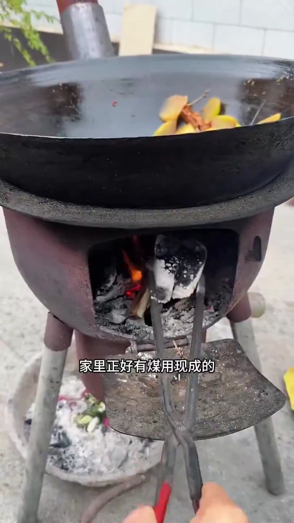 Different hot pots