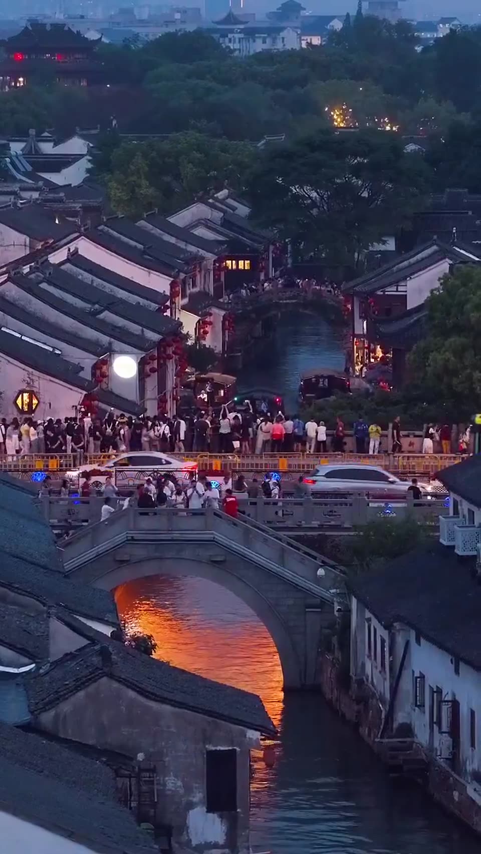Evening, Suzhou