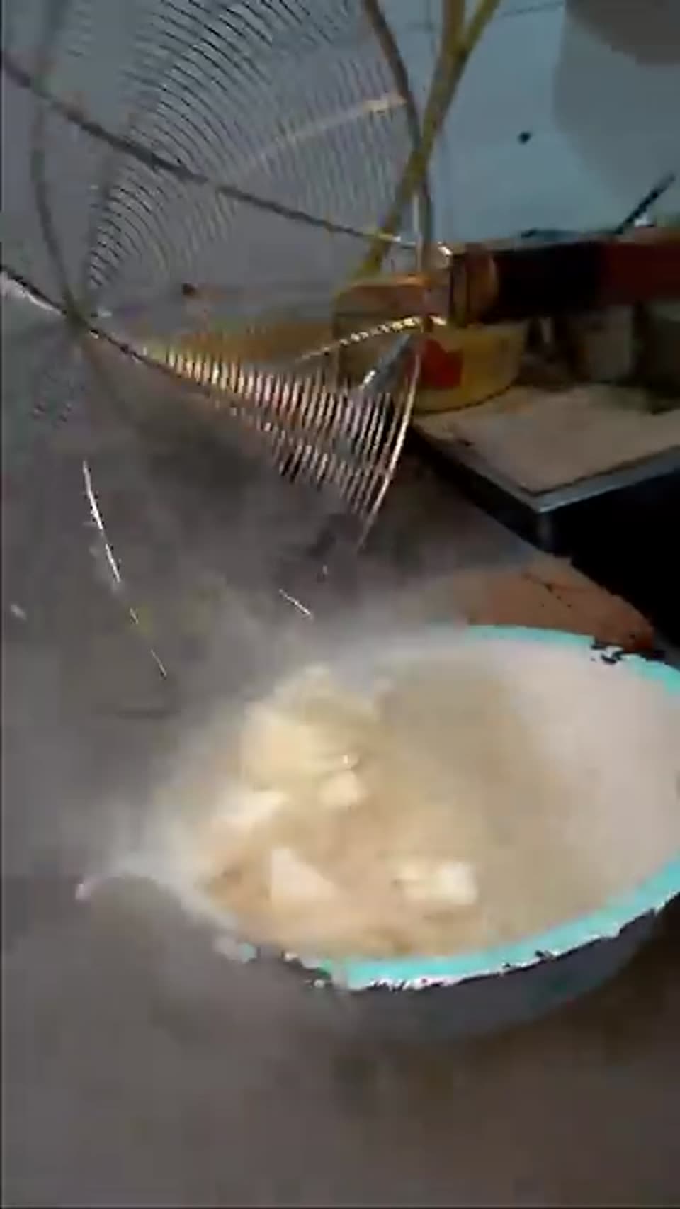 四川成都的麻辣冒菜